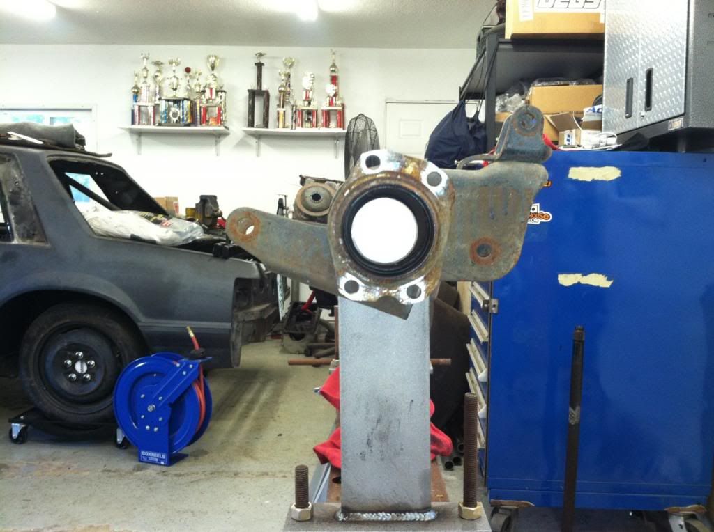 Straightening and welding up an 8.8 axle housing